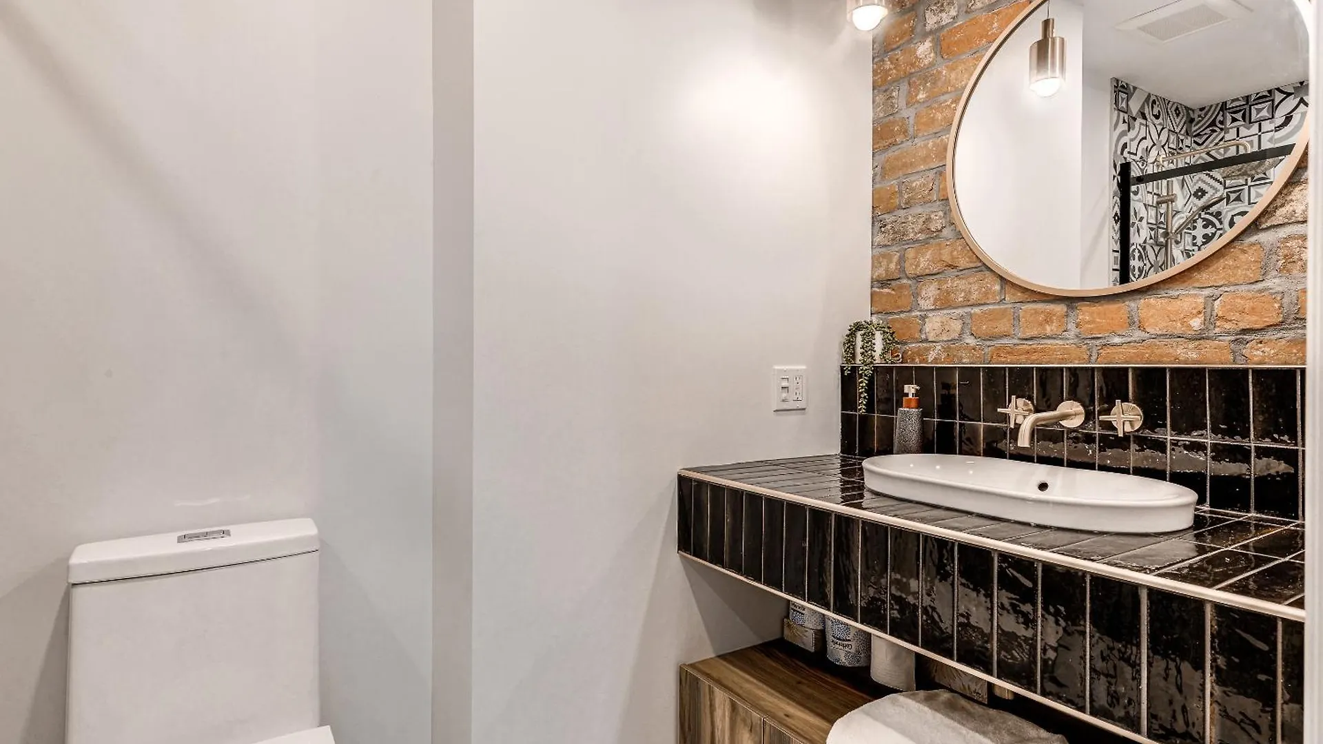 North House - Historic Two Bedroom Facing Parliament 퀘벡 0*,  캐나다